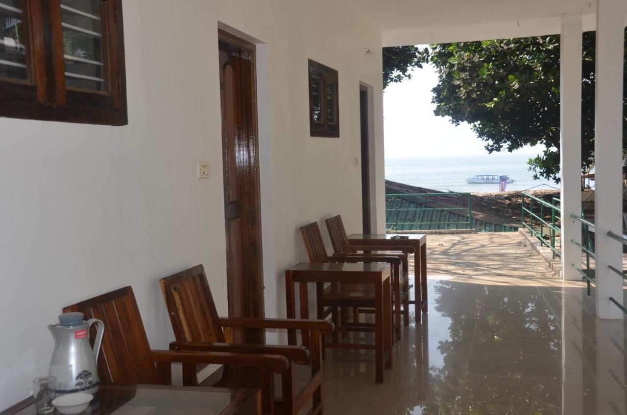 Arya Homestay Bougain Villa Гокарна Екстериор снимка